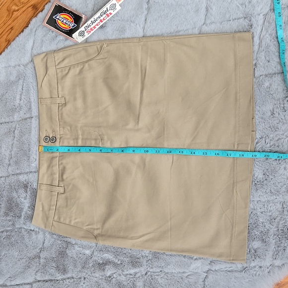 Dickies Khaki Skirt, Junior Girls Size 7, New With Tags - Picture 5 of 10